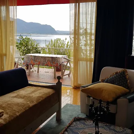 아파트 La Terrazza Iseana 프레도레